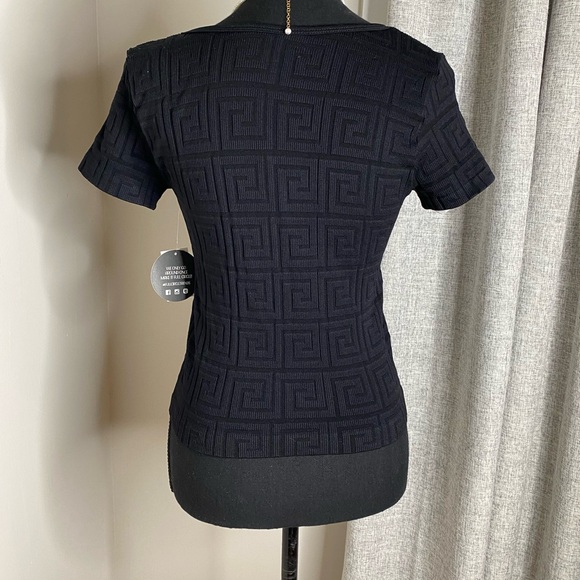 Seamless Ribbed Greek Key Short Sleeve Top, Gucci Knock-Off, M, L, XL - Picture 3 of 12